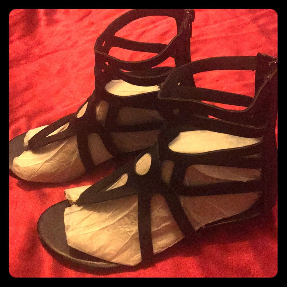 Gladiator sandals by Yuegina